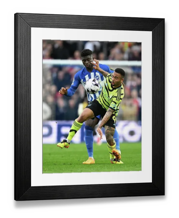 Framed Print : Brighton & Hove Albion v Arsenal FC - Premier League