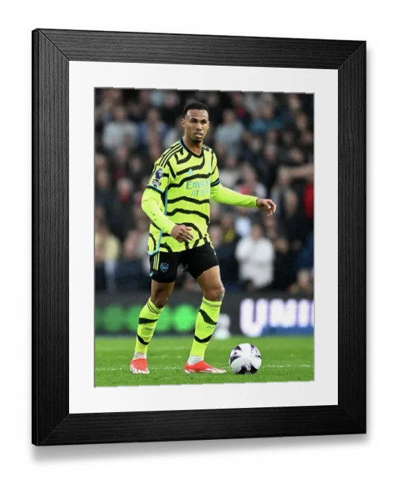 Framed Print : Brighton & Hove Albion v Arsenal FC - Premier League Framed Print : Brighton & Hove Albion v Arsenal FC - Premier League