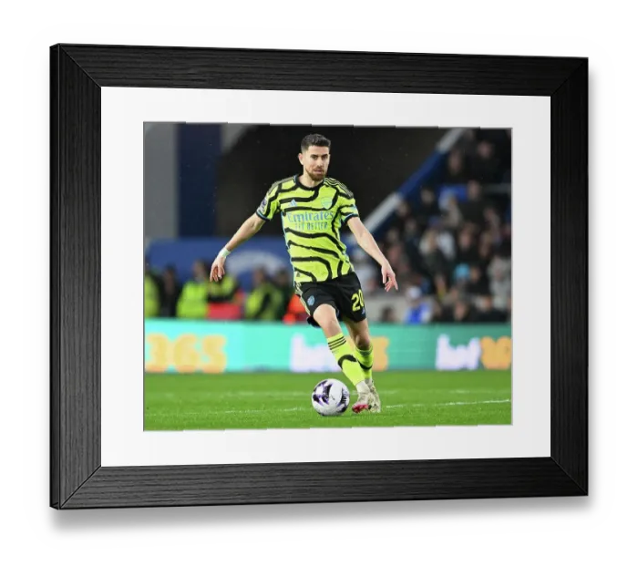 Framed Print : Brighton & Hove Albion v Arsenal FC - Premier League Framed Print : Brighton & Hove Albion v Arsenal FC - Premier League