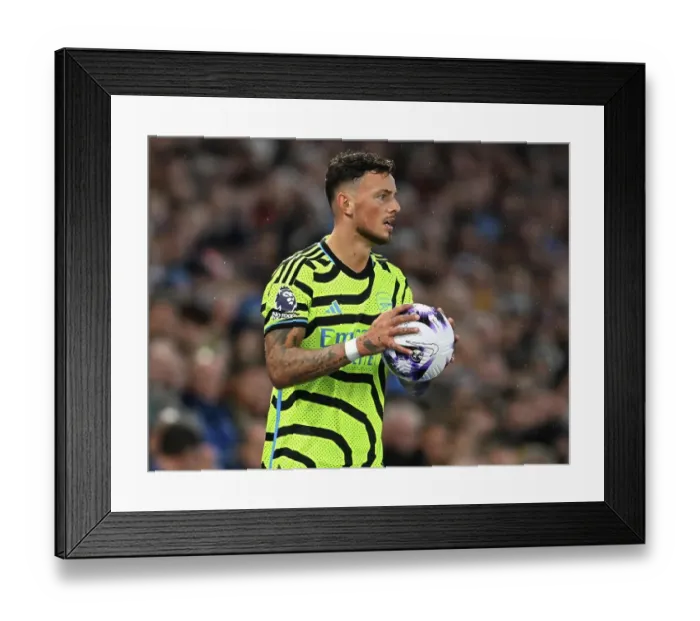 Framed Print : Brighton & Hove Albion v Arsenal FC - Premier League Framed Print : Brighton & Hove Albion v Arsenal FC - Premier League