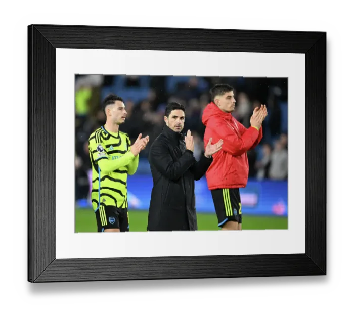 Framed Print : Brighton & Hove Albion v Arsenal FC - Premier League Framed Print : Brighton & Hove Albion v Arsenal FC - Premier League