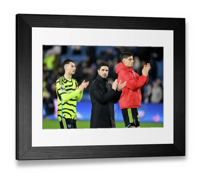 Framed Print : Brighton & Hove Albion v Arsenal FC - Premier League