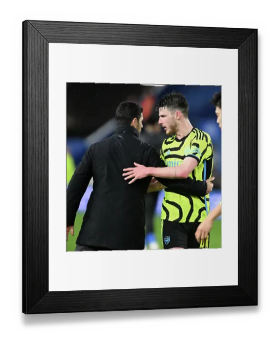 Framed Print : Brighton & Hove Albion v Arsenal FC - Premier League