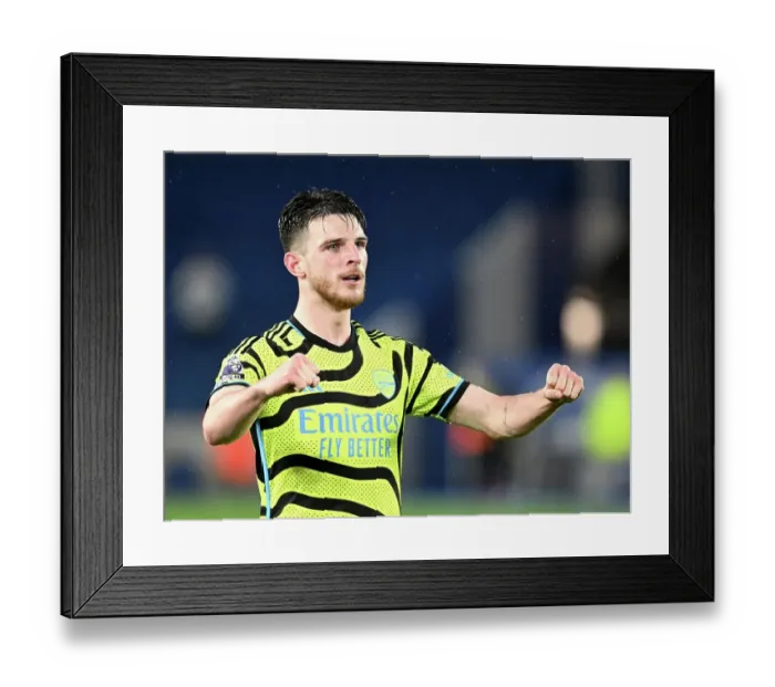 Framed Print : Brighton & Hove Albion v Arsenal FC - Premier League