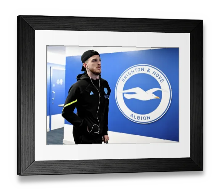 Framed Print : Brighton & Hove Albion v Arsenal FC - Premier League