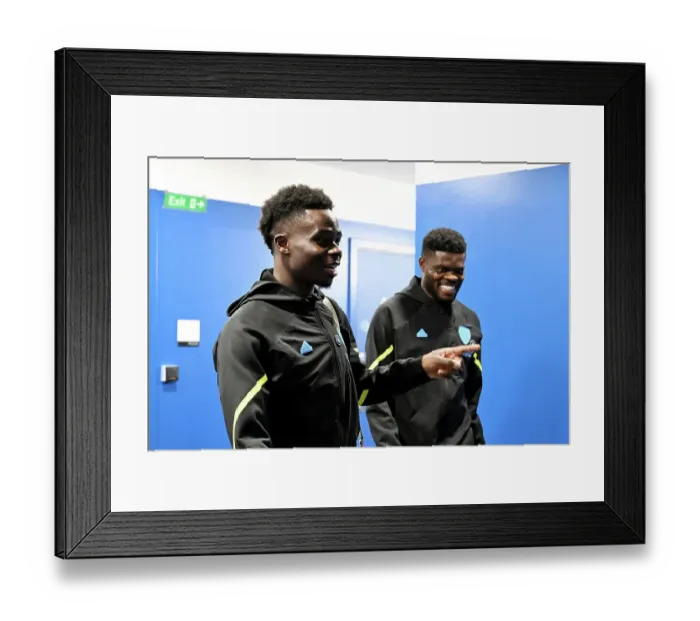 Framed Print : Brighton & Hove Albion v Arsenal FC - Premier League Framed Print : Brighton & Hove Albion v Arsenal FC - Premier League