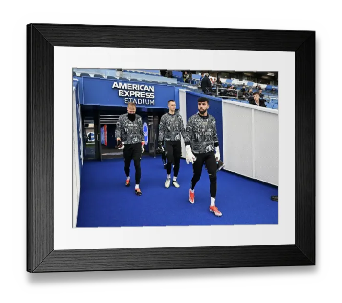 Framed Print : Brighton & Hove Albion v Arsenal FC - Premier League