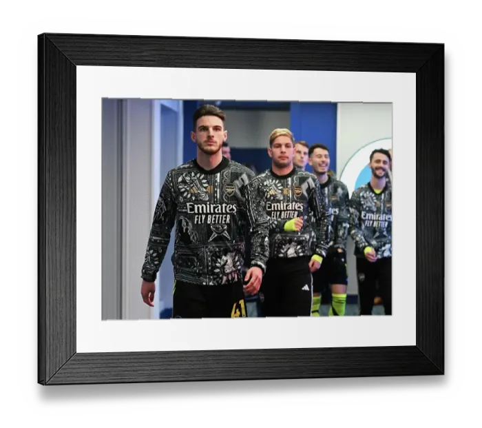 Framed Print : Brighton & Hove Albion v Arsenal FC - Premier League