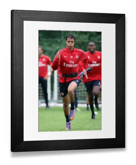 Framed Print : Arsenal Football Club: Marouane Chamakh in Intensive Training