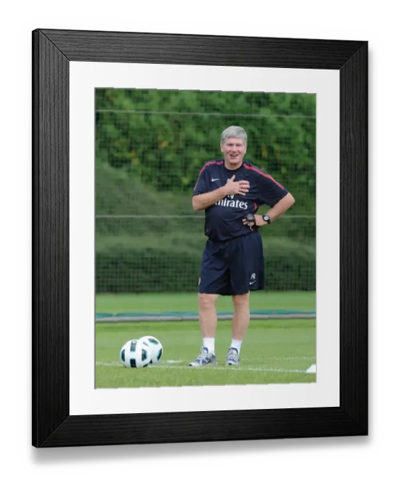 Framed Print : Arsenal assistant manager Pat Rice. Arsenal Training Ground, London Colney Framed Print : Arsenal assistant manager Pat Rice. Arsenal Training Ground, London Colney