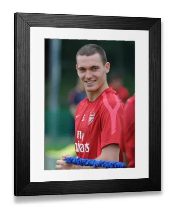 Framed Print : Thomas Vermaelen at Arsenal Training Ground, 2010 Framed Print : Thomas Vermaelen at Arsenal Training Ground, 2010