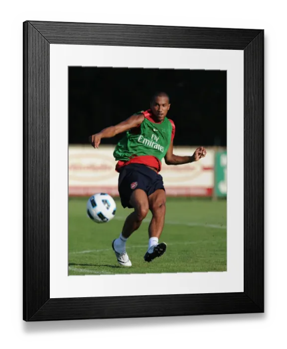 Framed Print : Marouane Chamakh at Arsenal Training Camp, Austria, 2010 Framed Print : Marouane Chamakh at Arsenal Training Camp, Austria, 2010
