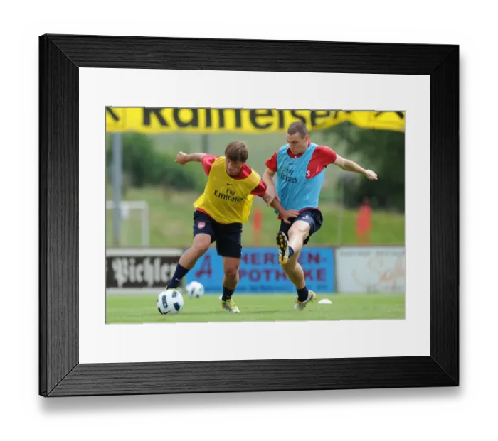 Framed Print : Arsenal Training: Arshavin and Vermaelen at Bad Waltersdorf, 2010 Framed Print : Arsenal Training: Arshavin and Vermaelen at Bad Waltersdorf, 2010
