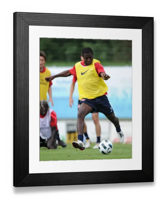 Framed Print : Arsenal Football Club: Emmanuel Frimpong at Pre-Season Training, Austria 2010 Framed Print : Arsenal Football Club: Emmanuel Frimpong at Pre-Season Training, Austria 2010
