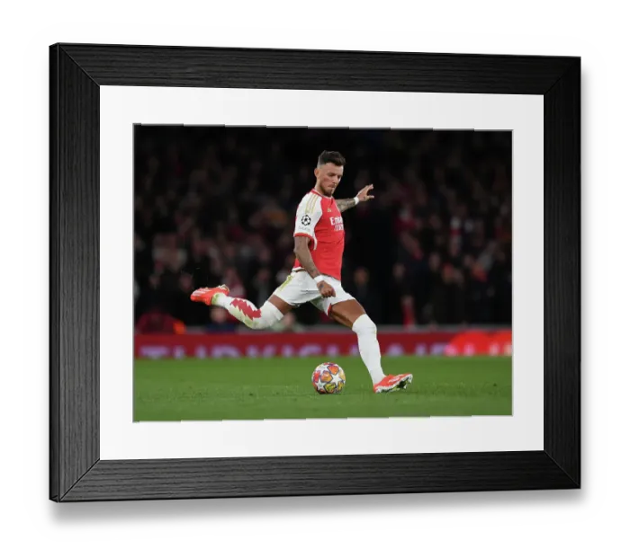 Framed Print : Arsenal FC v FC Bayern München: Quarter-final First Leg - UEFA Champions League 2023 / 24 Arsenal FC v FC Bayern Munchen: Quarter-final First Leg - UEFA Champions League 2023 / 24