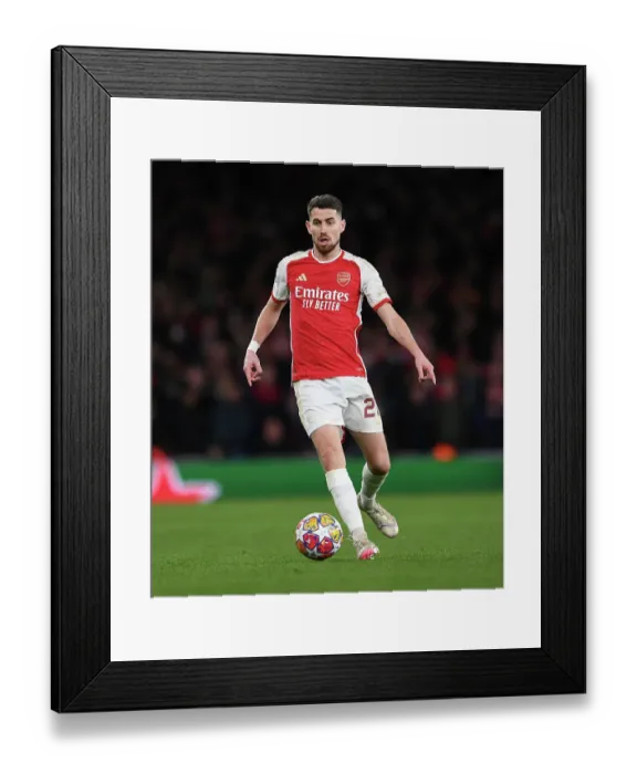 Framed Print : Arsenal FC v FC Bayern München: Quarter-final First Leg - UEFA Champions League 2023 / 24 Arsenal FC v FC Bayern Munchen: Quarter-final First Leg - UEFA Champions League 2023 / 24