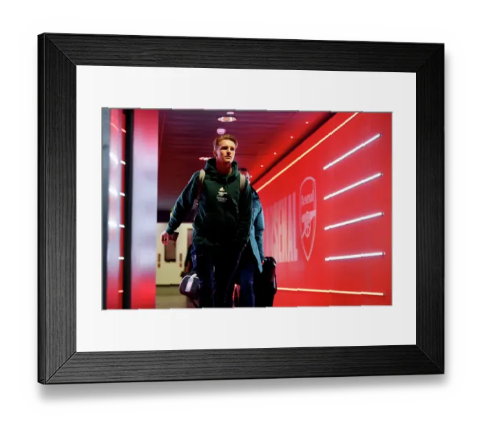 Framed Print : Arsenal FC v FC Bayern München: Quarter-final First Leg - UEFA Champions League 2023 / 24 Arsenal FC v FC Bayern Munchen: Quarter-final First Leg - UEFA Champions League 2023 / 24