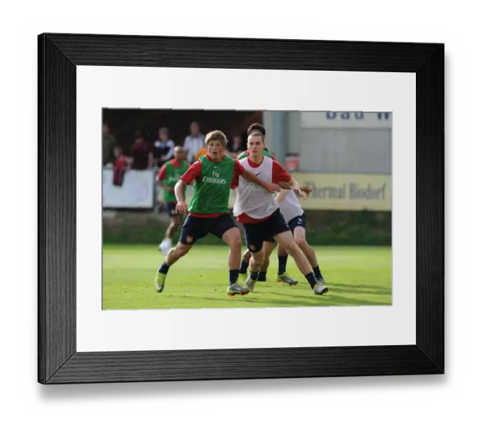 Framed Print : Thomas Vermaelen and Andrey Arshavin (Arsenal). Arsenal Training Camp, Bad Waltersdorf Framed Print : Thomas Vermaelen and Andrey Arshavin (Arsenal). Arsenal Training Camp, Bad Waltersdorf