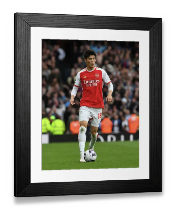 Framed Print : Arsenal FC v Aston Villa - Premier League Framed Print : Arsenal FC v Aston Villa - Premier League