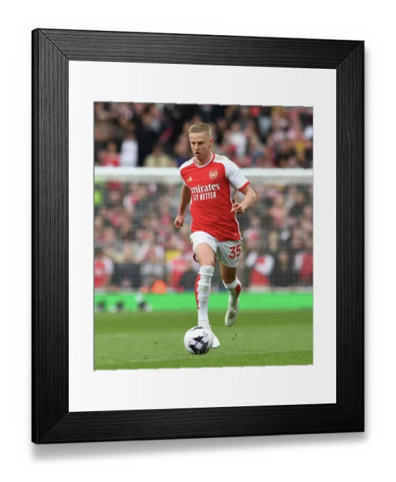 Framed Print : Arsenal FC v Aston Villa - Premier League Framed Print : Arsenal FC v Aston Villa - Premier League