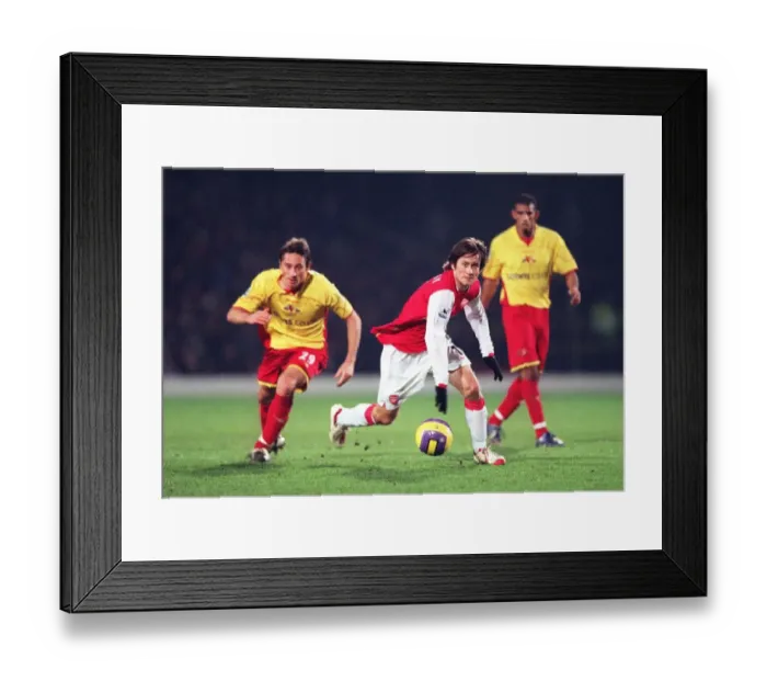 Framed Print : Tomas Rosicky (Arsenal) Tommy Smith (Watford) Framed Print : Tomas Rosicky (Arsenal) Tommy Smith (Watford)