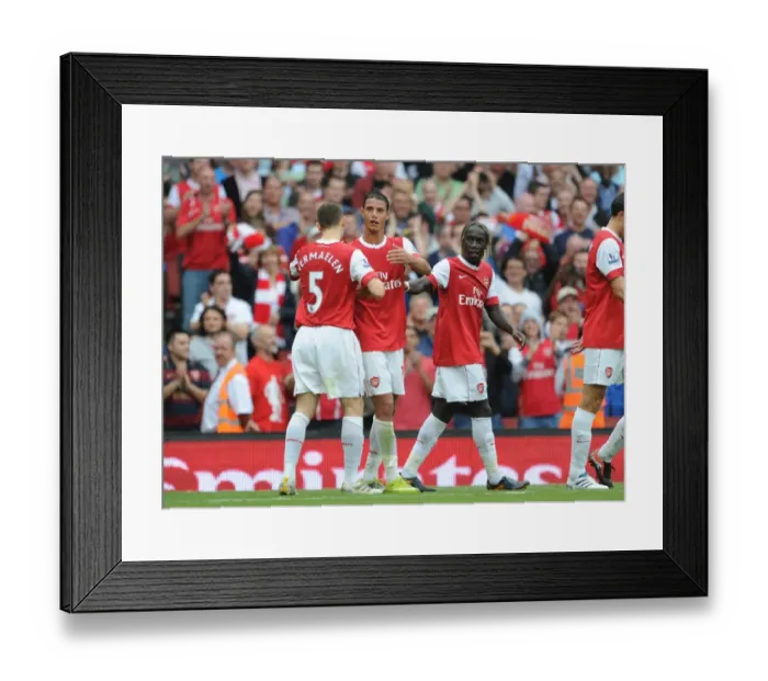 Framed Print : Chamakh's Hat-Trick: Arsenal's Dominant 6-0 Victory Over Blackpool