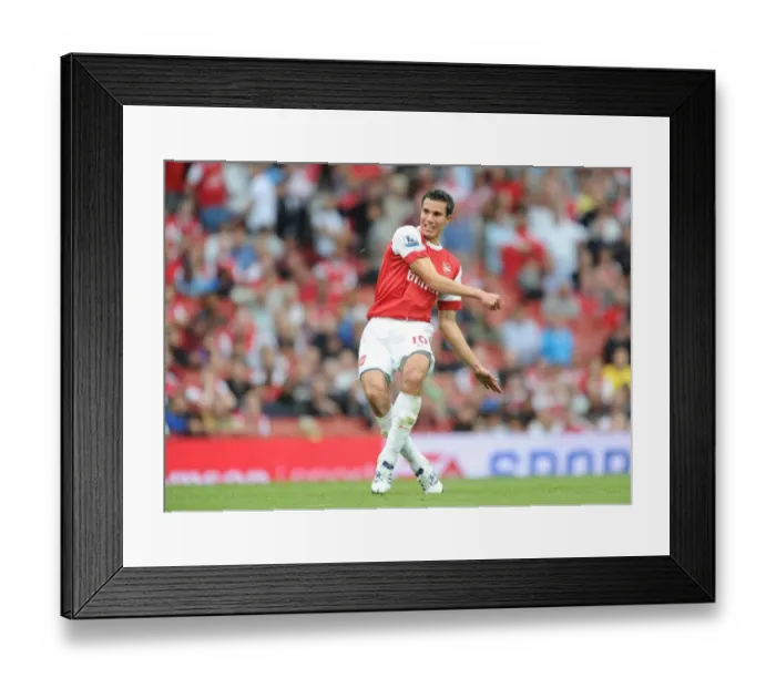 Framed Print : Arsenal's Robin van Persie Scores Hat-trick in 6-0 Win over Blackpool