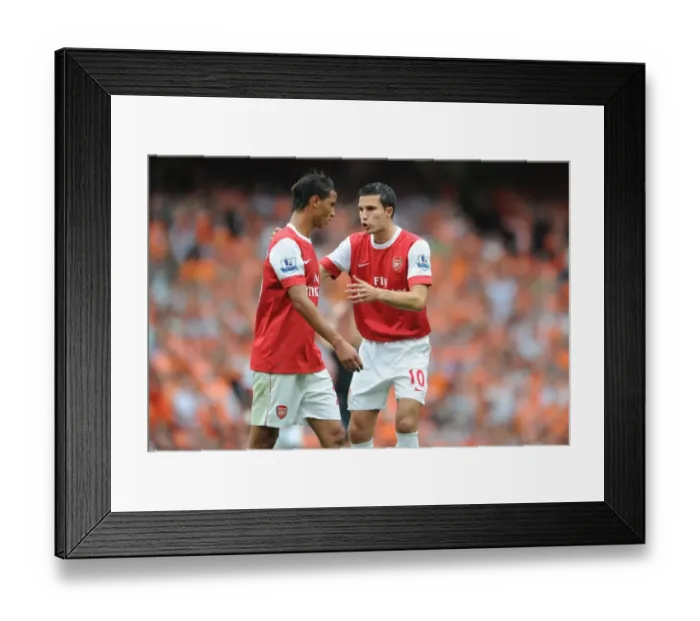 Framed Print : Robin van Persie and Marouane Chamakh (Arsenal). Arsenal 6: 0 Blackpool Framed Print : Robin van Persie and Marouane Chamakh (Arsenal). Arsenal 6: 0 Blackpool