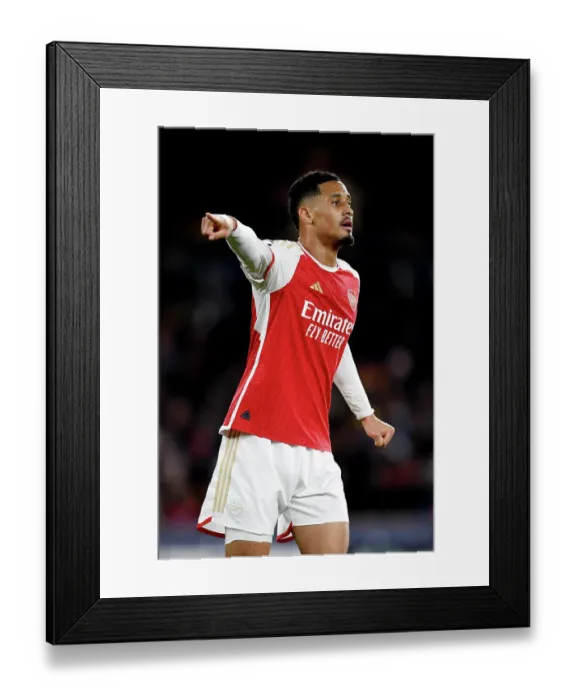 Framed Print : Wolverhampton Wanderers v Arsenal FC - Premier League Framed Print : Wolverhampton Wanderers v Arsenal FC - Premier League