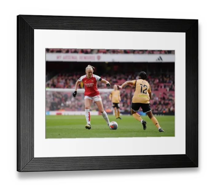 Framed Print : Arsenal FC v Leicester City - Barclays Women's Super League