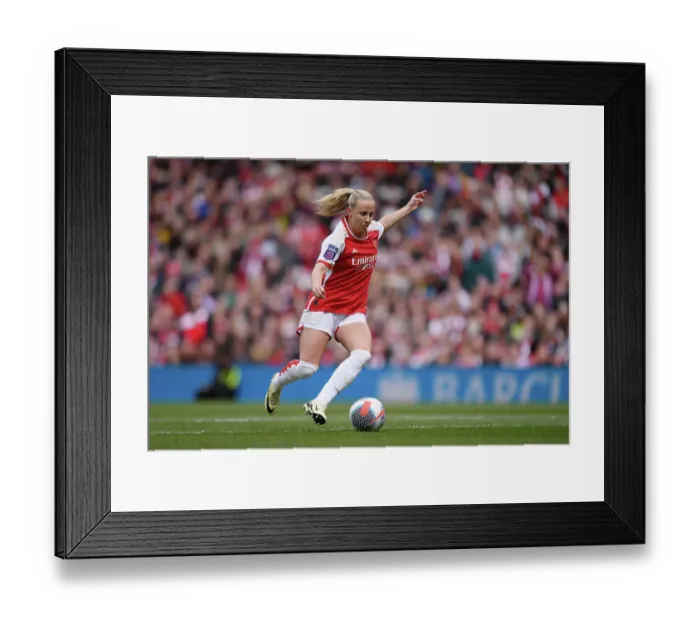 Framed Print : Arsenal FC v Leicester City - Barclays Women's Super League Framed Print : Arsenal FC v Leicester City - Barclays Women's Super League