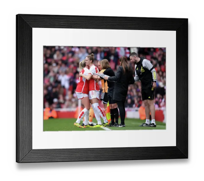 Framed Print : Arsenal FC v Leicester City - Barclays Women's Super League