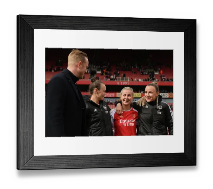 Framed Print : Arsenal FC v Leicester City - Barclays Women's Super League