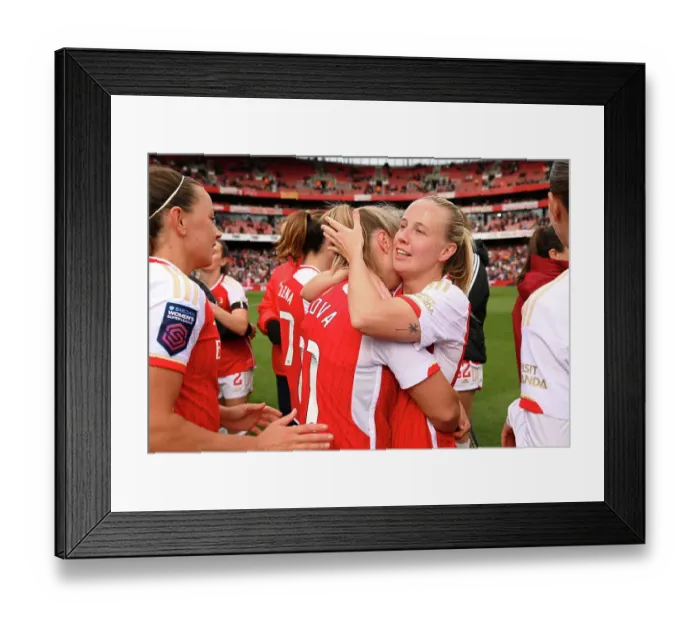 Framed Print : Arsenal FC v Leicester City - Barclays Women's Super League
