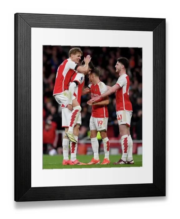 Framed Print : Arsenal FC v Chelsea FC - Premier League Framed Print : Arsenal FC v Chelsea FC - Premier League