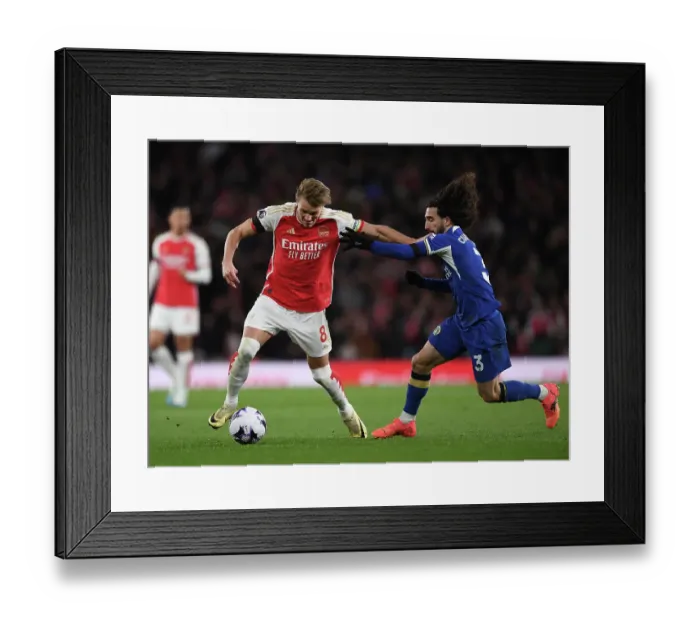 Framed Print : Arsenal FC v Chelsea FC - Premier League Framed Print : Arsenal FC v Chelsea FC - Premier League