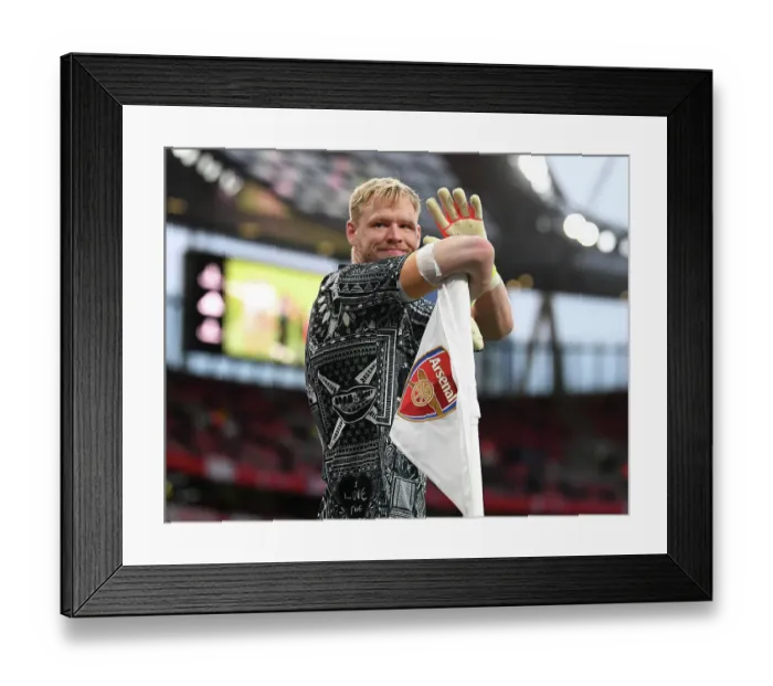 Framed Print : Arsenal FC v Chelsea FC - Premier League