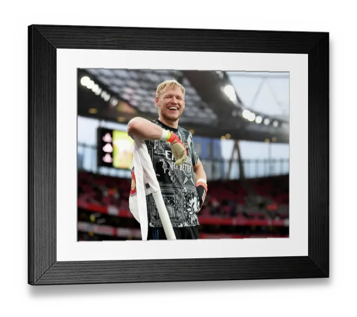 Framed Print : Arsenal FC v Chelsea FC - Premier League