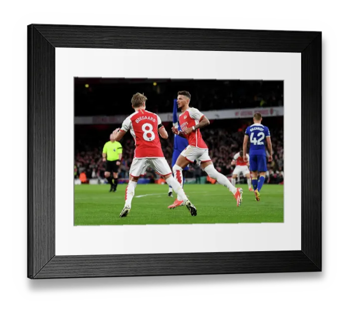Framed Print : Arsenal FC v Chelsea FC - Premier League Framed Print : Arsenal FC v Chelsea FC - Premier League