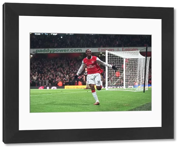 Justin Hoyte's Goal Celebration: Arsenal's 4-0 Victory Over Charlton Athletic
