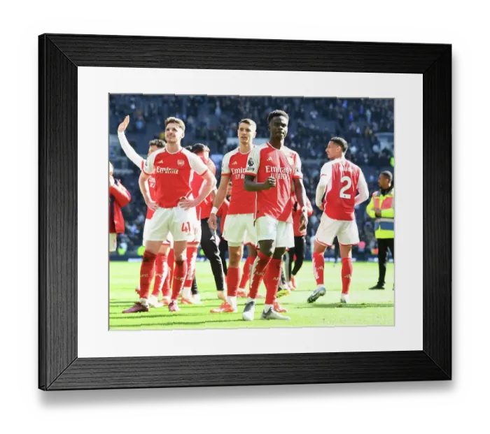 Framed Print : Tottenham Hotspur v Arsenal FC - Premier League