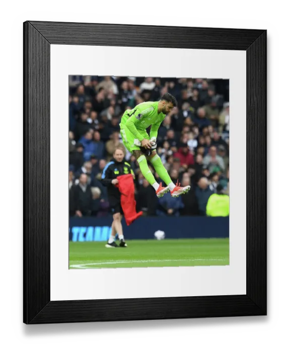 Framed Print : Tottenham Hotspur v Arsenal FC - Premier League