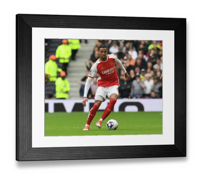 Framed Print : Tottenham Hotspur v Arsenal FC - Premier League