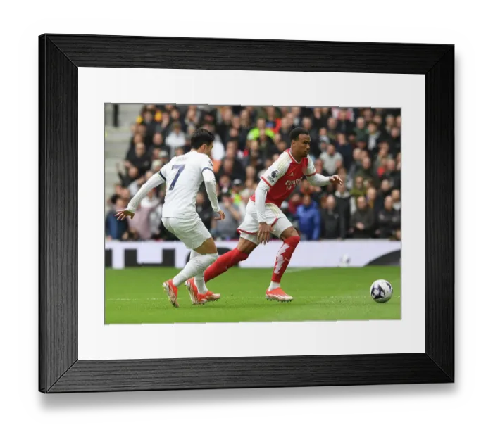 Framed Print : Tottenham Hotspur v Arsenal FC - Premier League