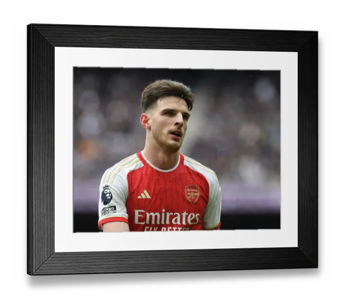 Framed Print : Tottenham Hotspur v Arsenal FC - Premier League