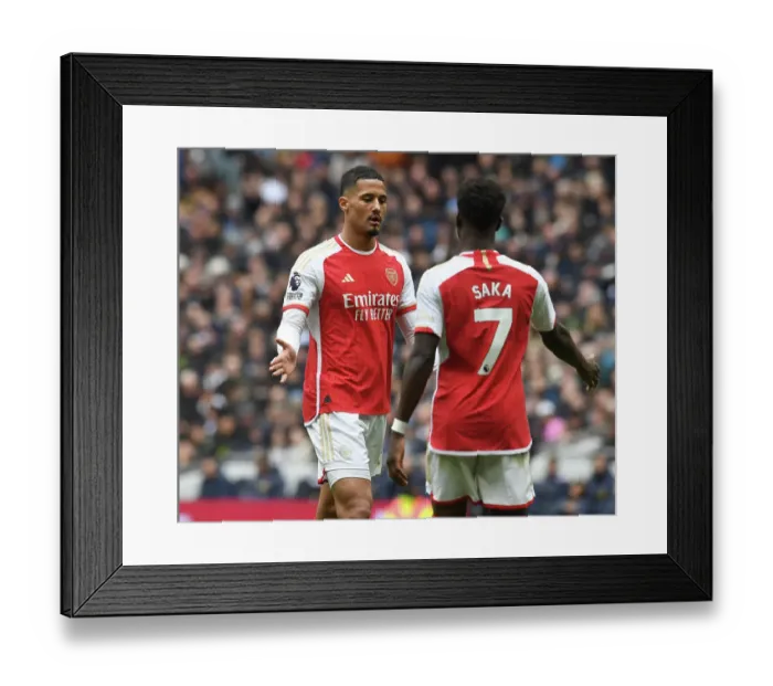 Framed Print : Tottenham Hotspur v Arsenal FC - Premier League