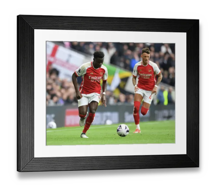 Framed Print : Tottenham Hotspur v Arsenal FC - Premier League