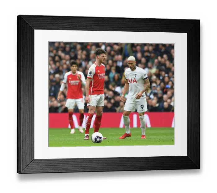 Framed Print : Tottenham Hotspur v Arsenal FC - Premier League