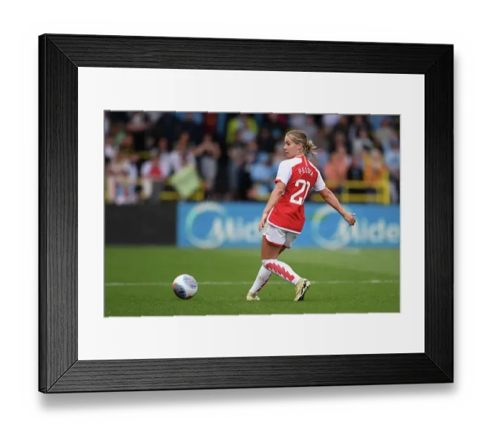 Framed Print : Manchester City v Arsenal FC - Barclays Women's Super League