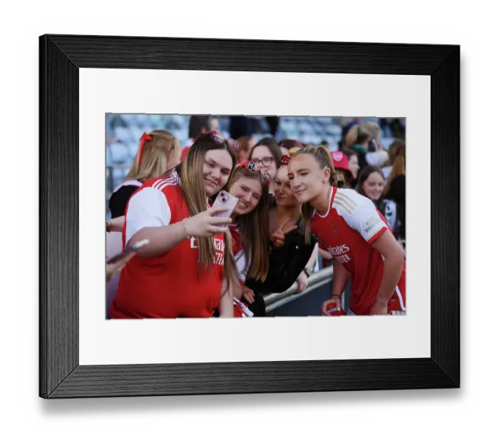 Framed Print : Manchester City v Arsenal FC - Barclays Women's Super League